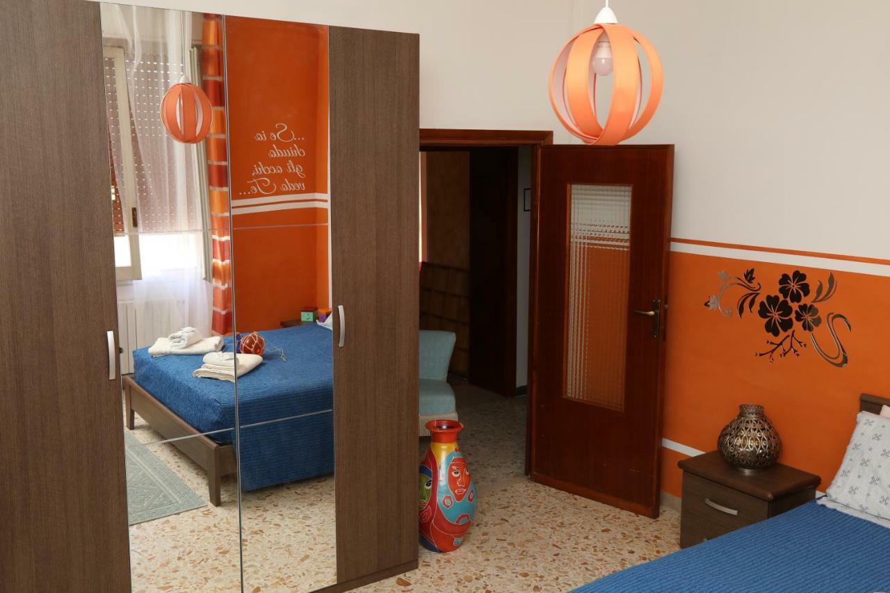 Отель Viale Italia 41: I Migliori Anni Сассари Экстерьер фото